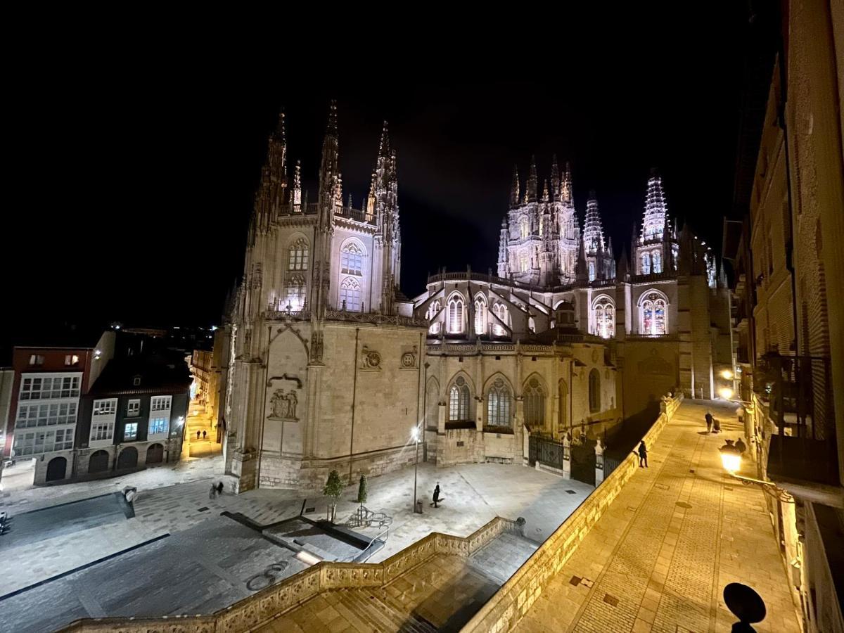 Atuaire Home Balcon Con Vistas A La Catedral De Burgo المظهر الخارجي الصورة