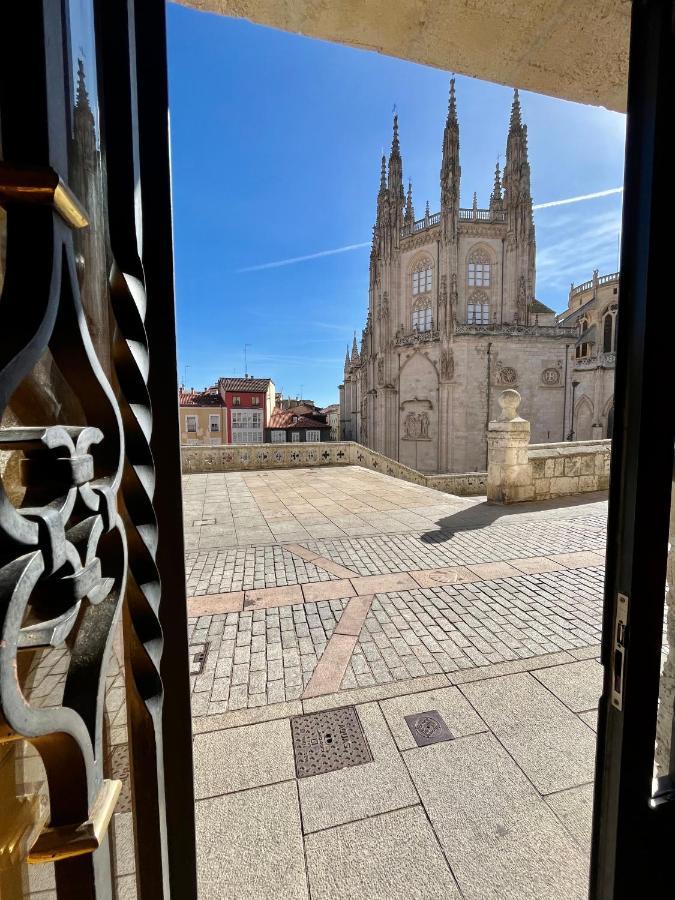 Atuaire Home Balcon Con Vistas A La Catedral De Burgo المظهر الخارجي الصورة