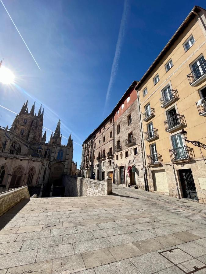 Atuaire Home Balcon Con Vistas A La Catedral De Burgo المظهر الخارجي الصورة