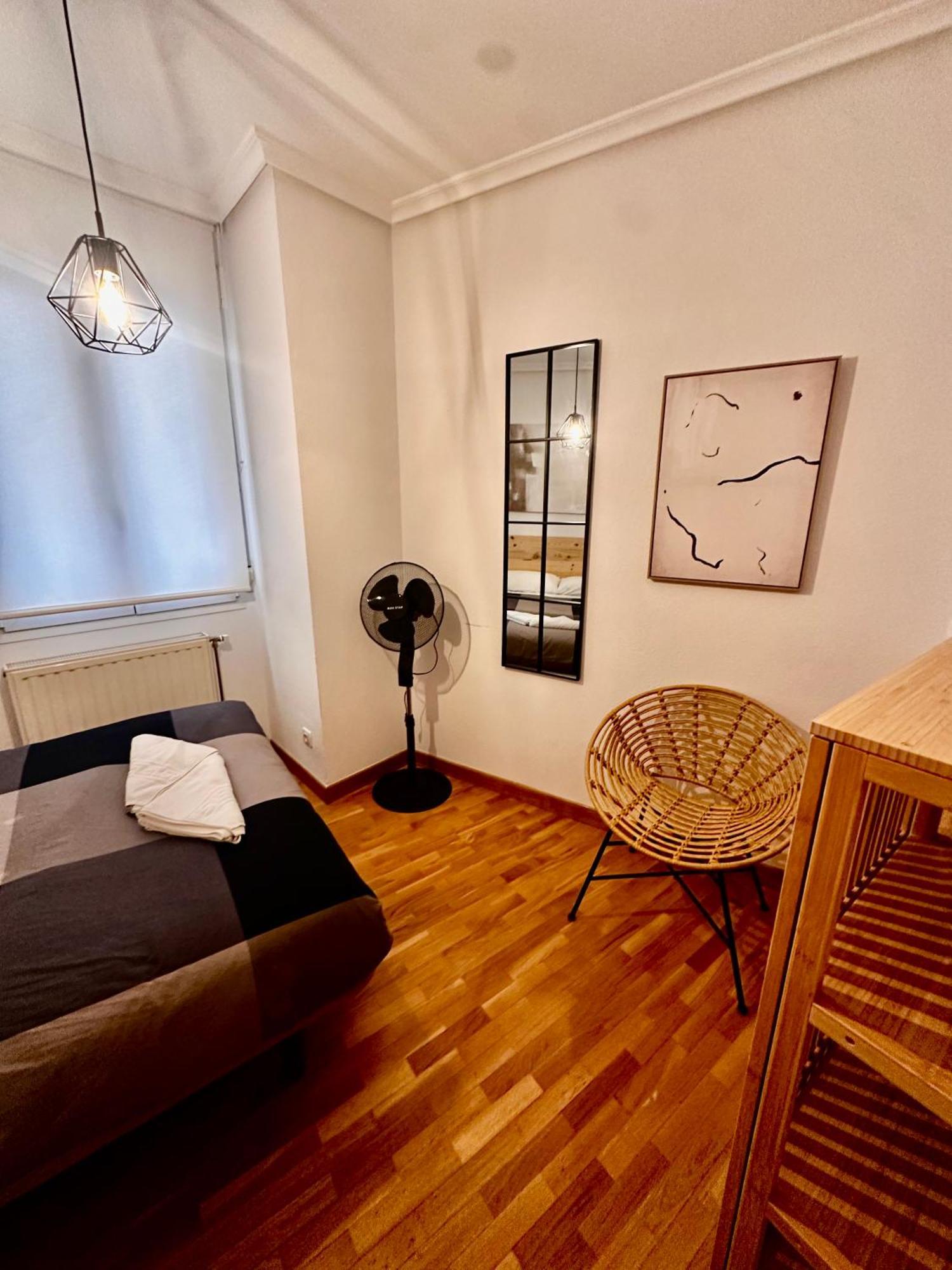 Atuaire Home Balcon Con Vistas A La Catedral De Burgo المظهر الخارجي الصورة